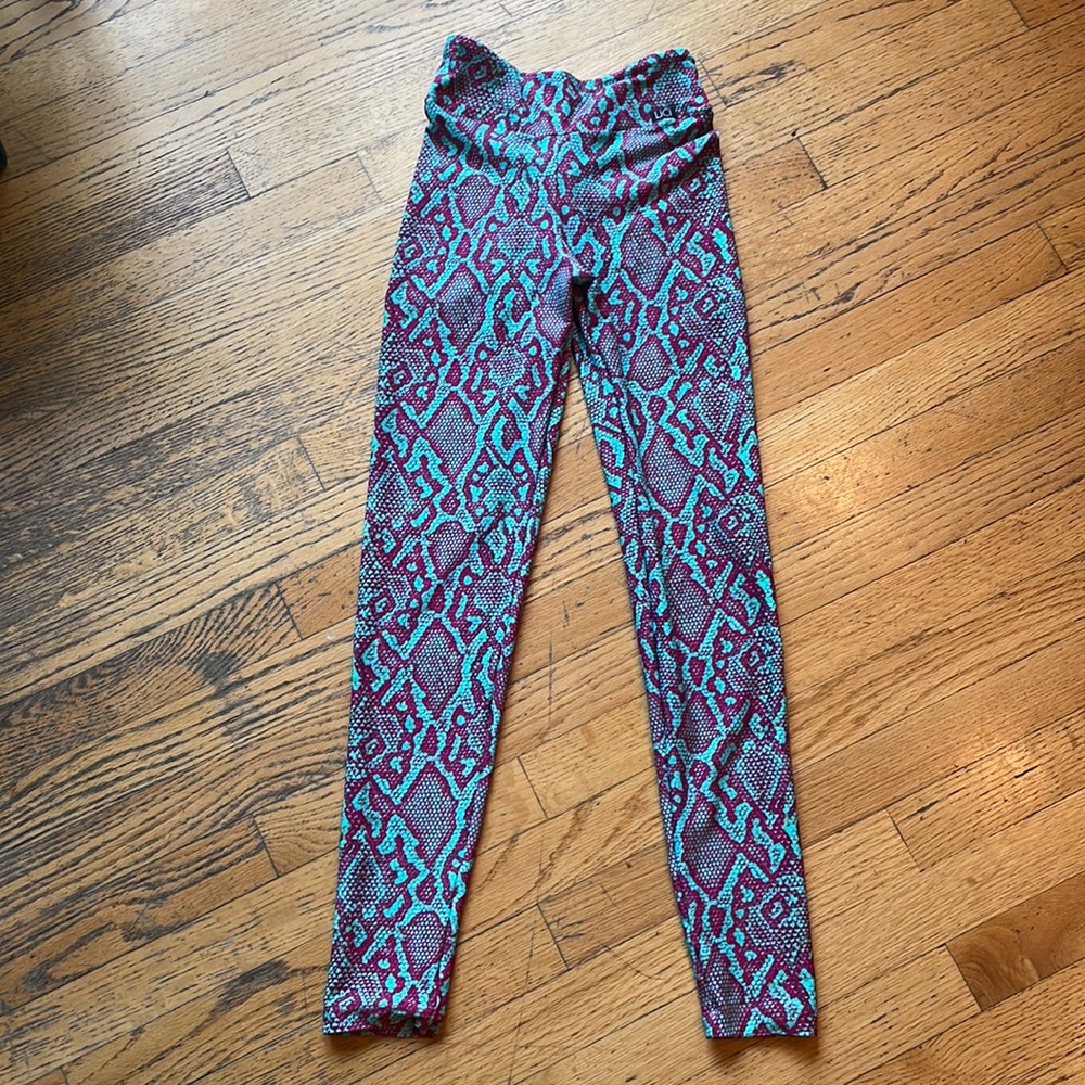 LiCi Fit Viper High Waist Scrunch Leggings